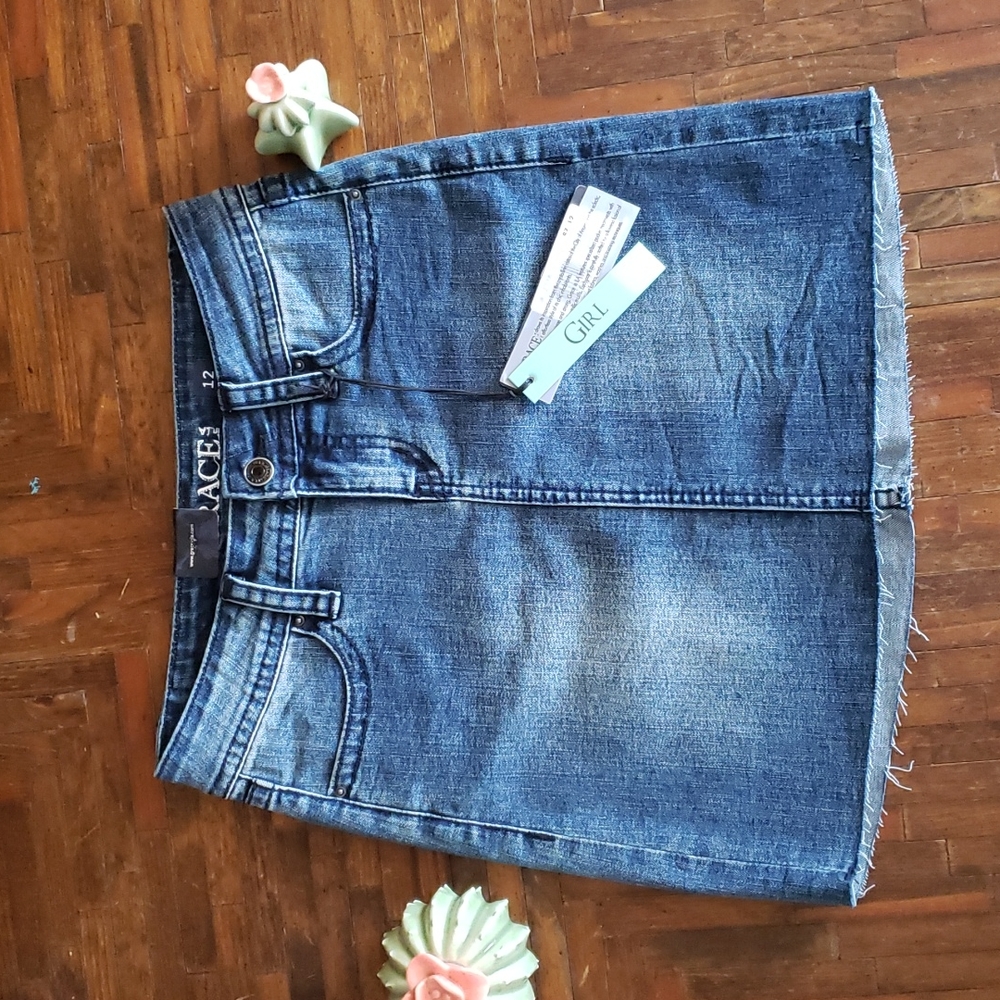 Girls sz12 Grace In LA Denim skirt